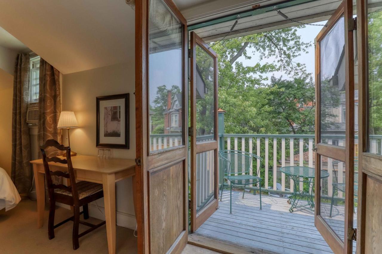 Hochelaga Inn Kingston Ruang foto