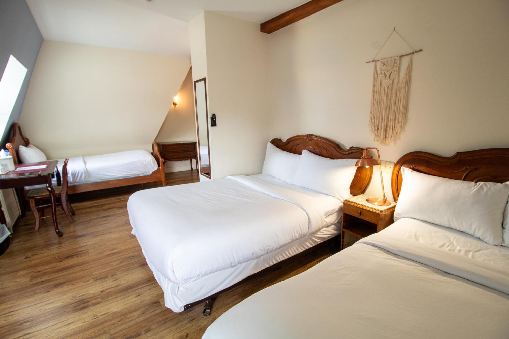 Hochelaga Inn Kingston Ruang foto