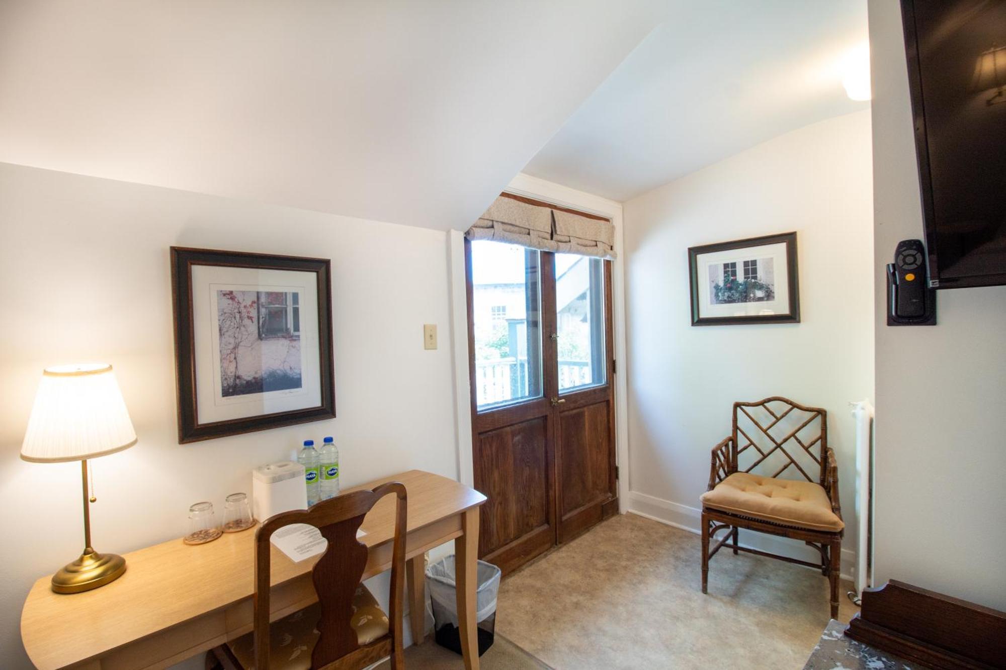 Hochelaga Inn Kingston Ruang foto