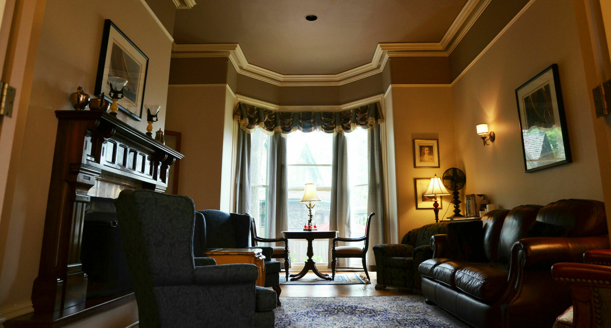 Hochelaga Inn Kingston Bagian luar foto