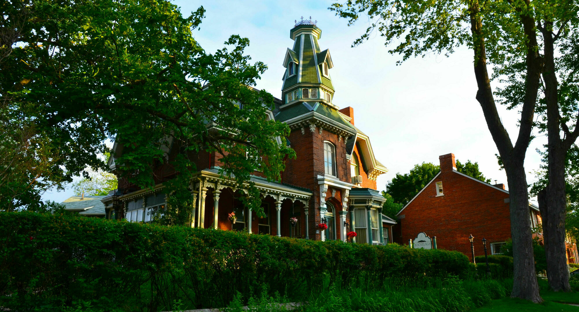 Hochelaga Inn Kingston Bagian luar foto